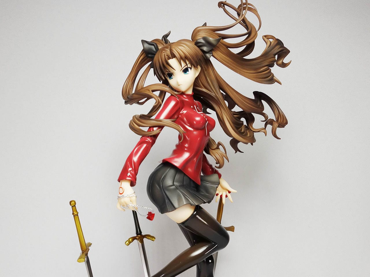 Tohsaka Rin ~Unlimited Blade Works~ 1/7 (GSC)
